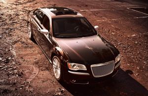Chrysler 300C Luxury Series 2012 года